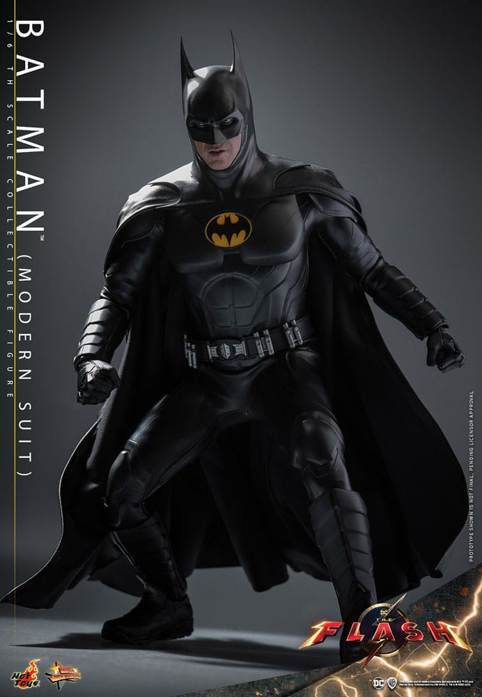 DC Comics THE FLASH - Figurine Batman 30 Cm - Figurine Batman Articulée 30  Cm - Revivez Les Aventures De l'homme Masqué Et des