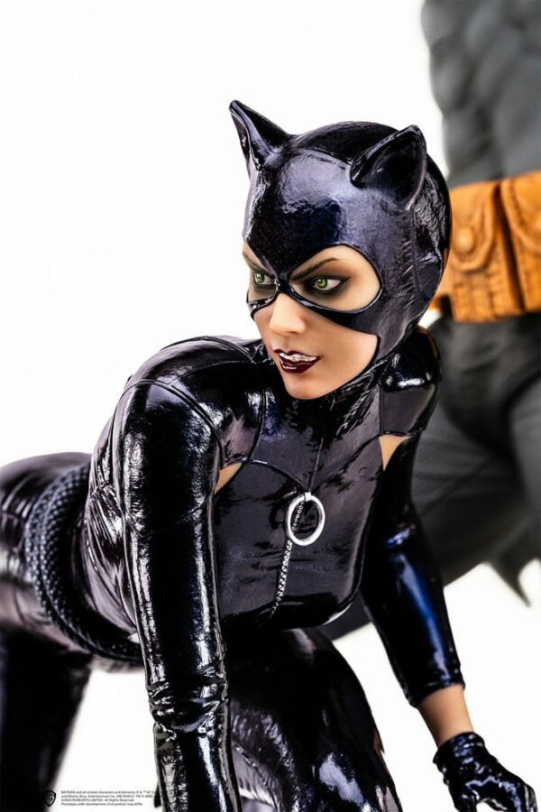 DC COMICS – Statuette 1/4 Batman & Catwoman Reunion 67 cm – Image 9