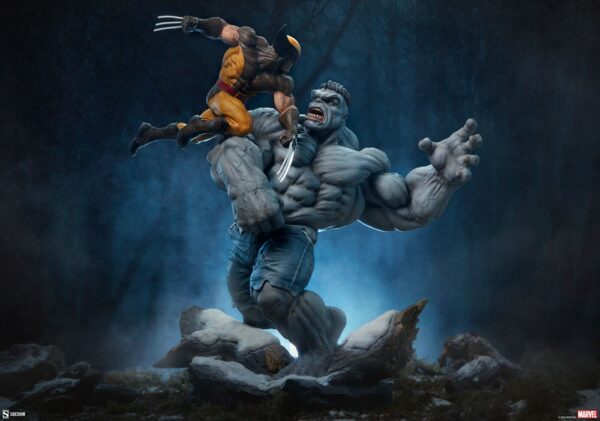 MARVEL – Statuette Wolverine vs Grey Hulk 58 cm – Image 3