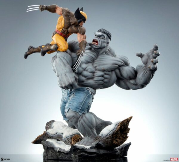 MARVEL – Statuette Wolverine vs Grey Hulk 58 cm – Image 10