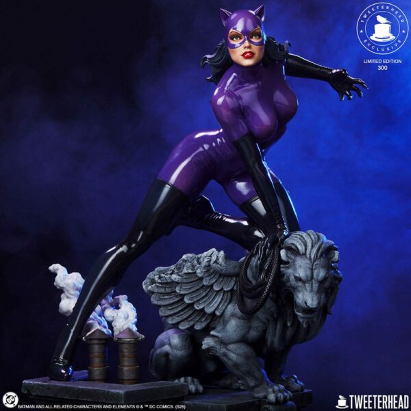 DC COMICS – Statuette 1/4 Catwoman (Purple Edition) 47 cm – Image 6