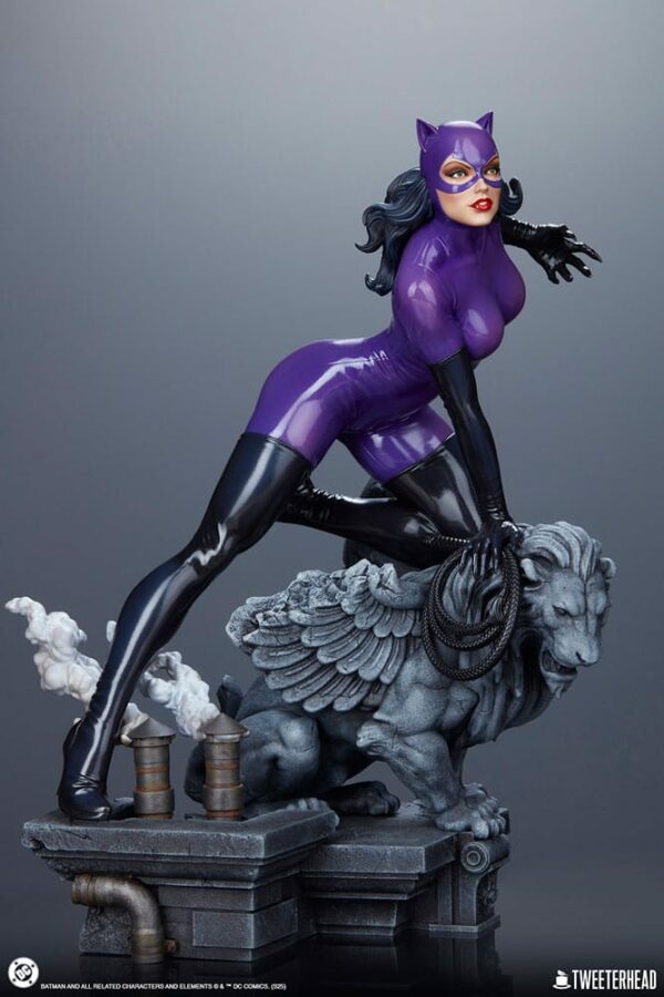 DC COMICS – Statuette 1/4 Catwoman (Purple Edition) 47 cm – Image 11